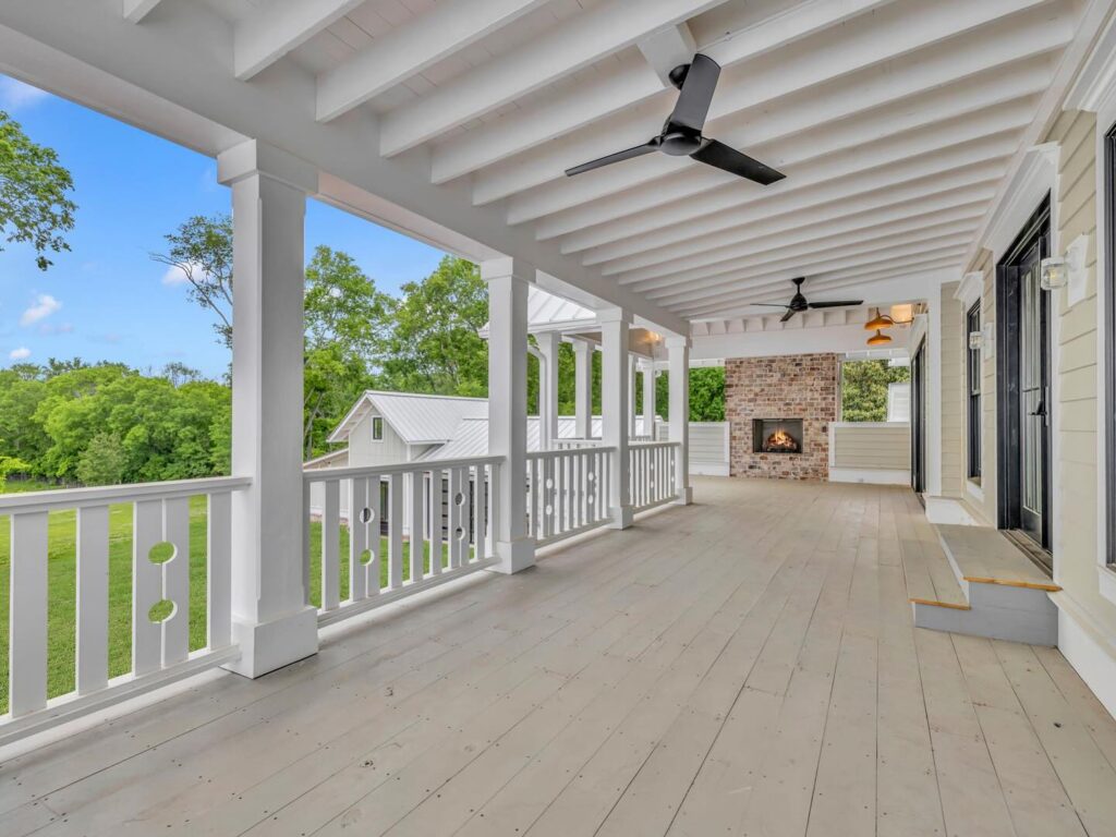 Paul Varney Construction - Custom Home - Middle Tennessee - @paulvarneyconstruction 
.
.
.
.
.
#williamsoncountytn 
#customhomes 
#i❤️pvccustomhomes 
#customcabinets #customcabinetry
#middletennessee
#customhomebuildertn
#paulvarneyconstruction #underconstruction #springhilltn #columbiatn #muletownusa #marshallcountytn #chapelhilltn