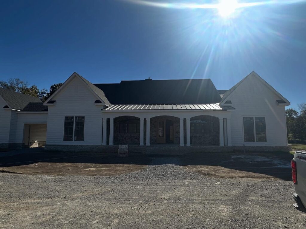 Progress photos on this Paul Varney Construction CUSTOM home in Williamson County 

Paul Varney Construction - Commercial Contractor - Residential Contractor - Middle Tennessee @paulvarneyconstruction 
.
.
.
.
#maurycountytn 
#williamsoncountytn 
#customhomes 
#i❤️pvccustomhomes 
#customcabinets #customcabinetry
#middletennessee
#customhomebuildertn
#paulvarneyconstruction #underconstruction #springhilltn #columbiatn #muletownusa #marshallcountytn #chapelhilltn #franklintn
Builder - @paulvarneyconstruction