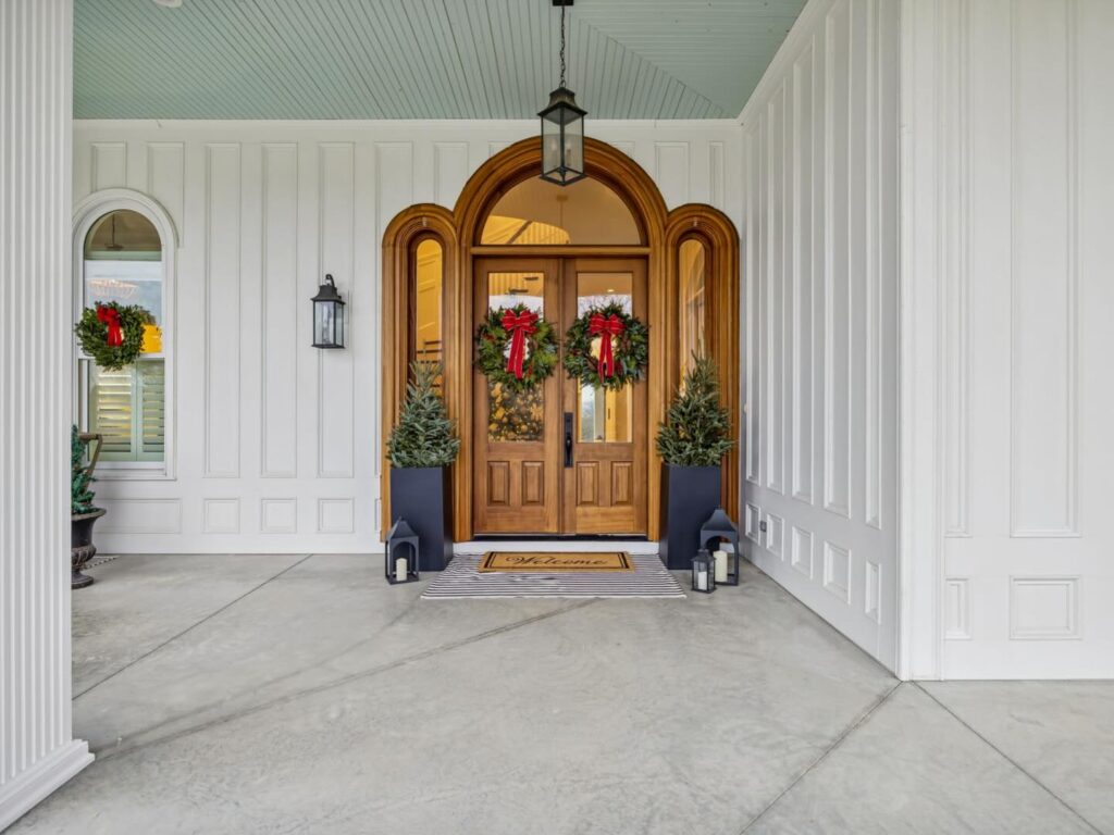 Custom farmhouse by Paul Varney Construction - ready to celebrate Christmas in Middle Tennessee

Paul Varney Construction - Commercial Contractor - Residential Contractor - Middle Tennessee
.
.
.
.
#maurycountytn 
#williamsoncountytn 
#customhomes #marshallcountytn 
#i❤️pvccustomhomes